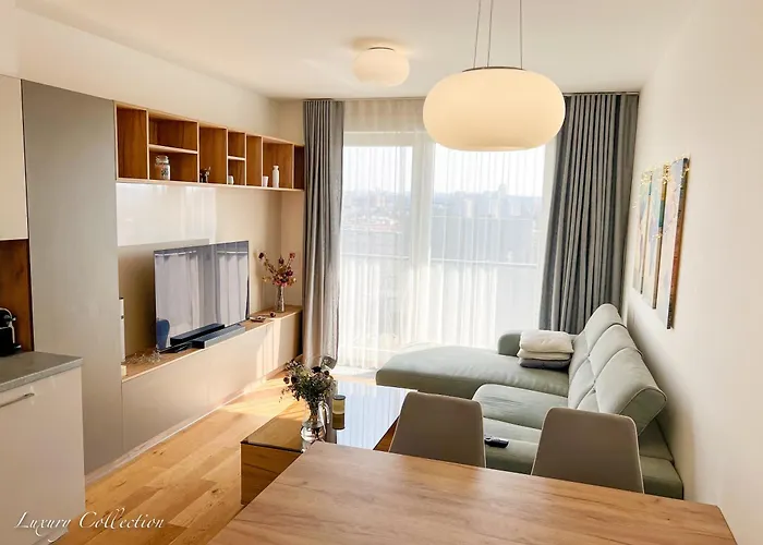 Incredible Luxury With Garage And Tram Station * Praha
