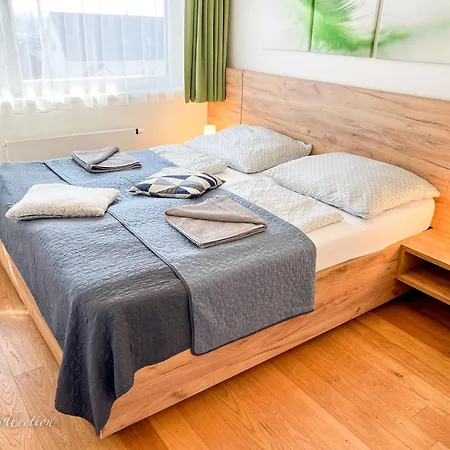 Incredible Luxury With Garage And Tram Station شقة *